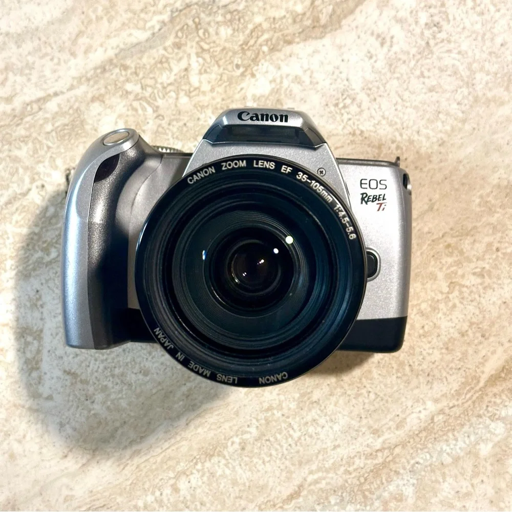 🌈 Beautiful Canon EOS Rebel Ti 35mm Camera